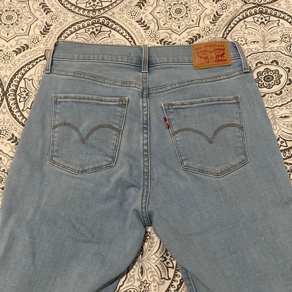 Levi’s 311